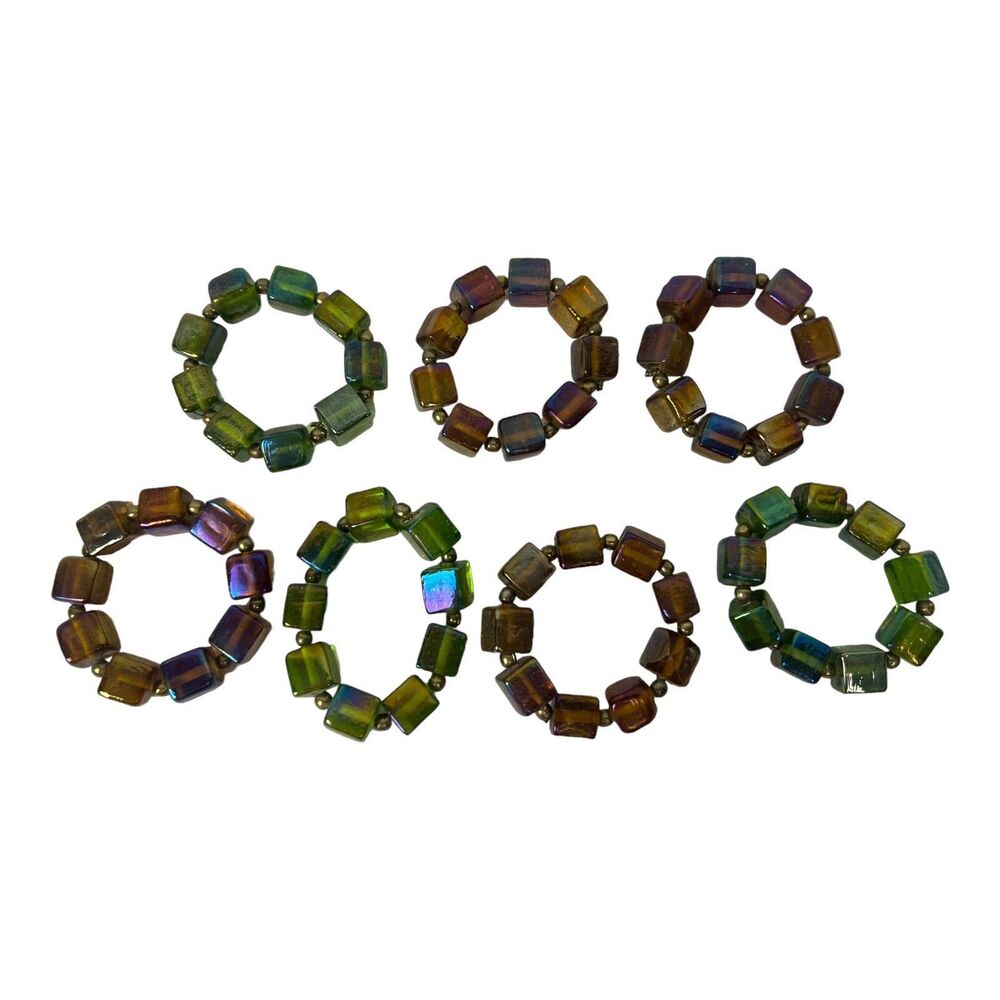 Pier 1 Green Glass Napkin Rings Holder Set of 7